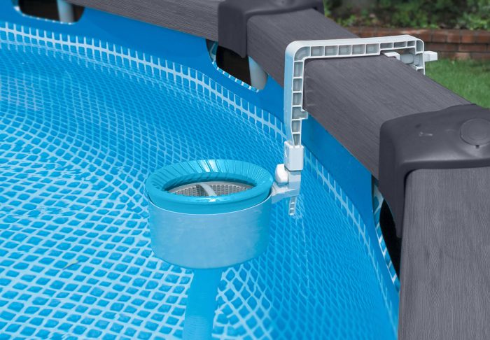 Skimmer per piscina